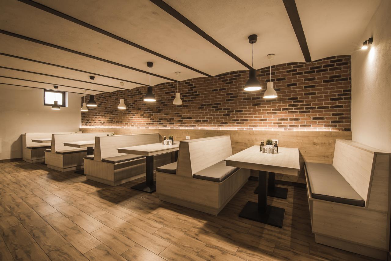 Elegant House Hotel Fagaras Luaran gambar