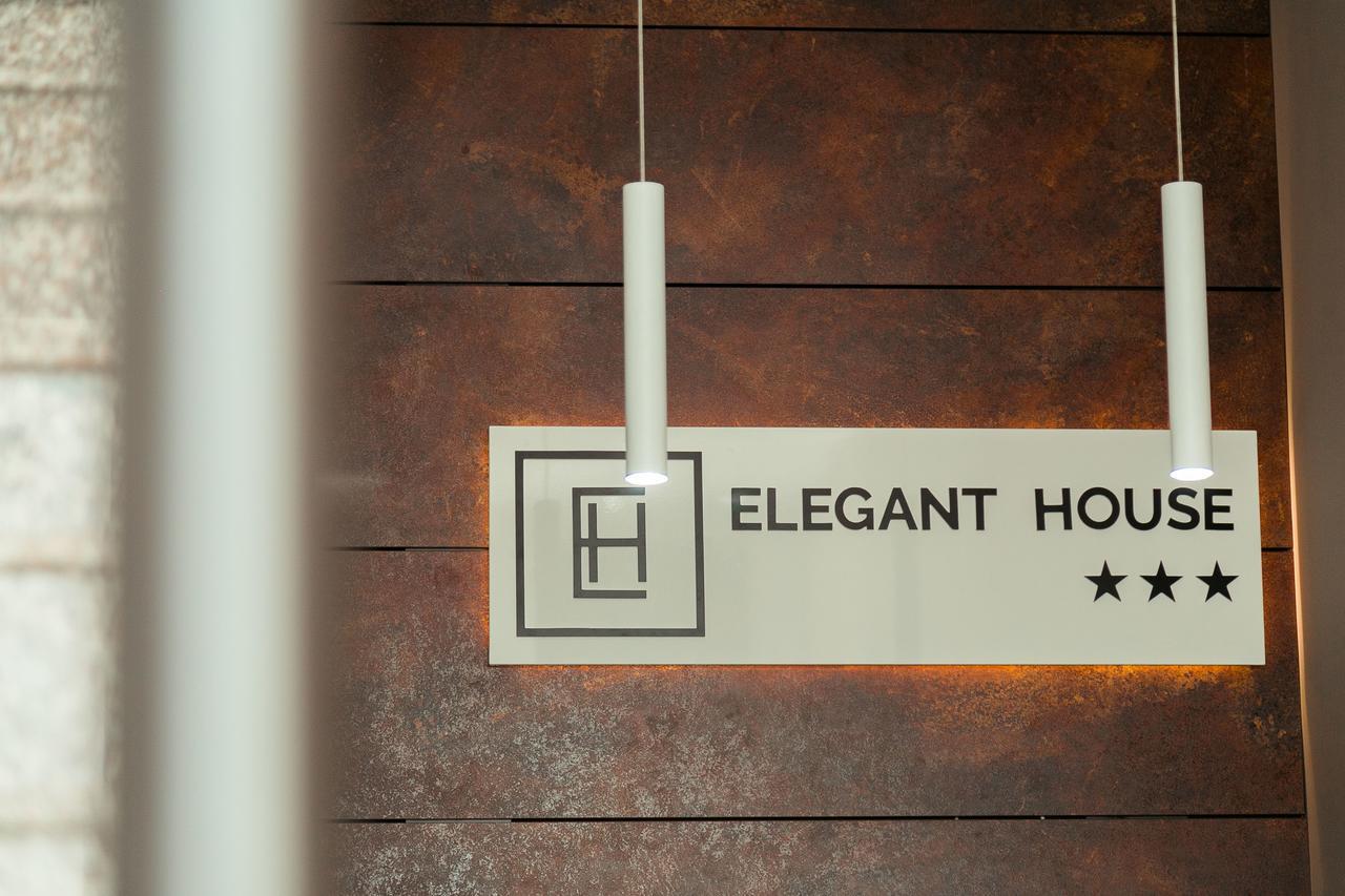 Elegant House Hotel Fagaras Luaran gambar