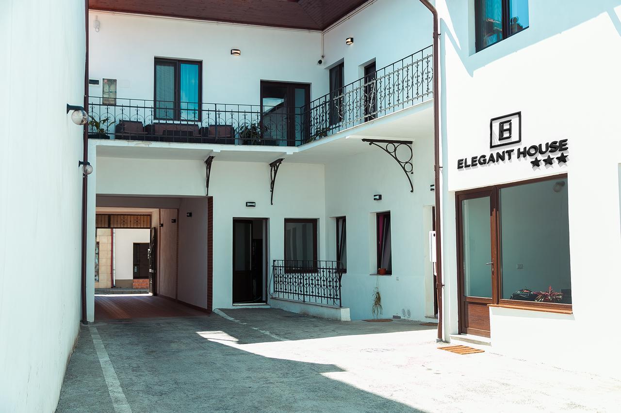 Elegant House Hotel Fagaras Luaran gambar