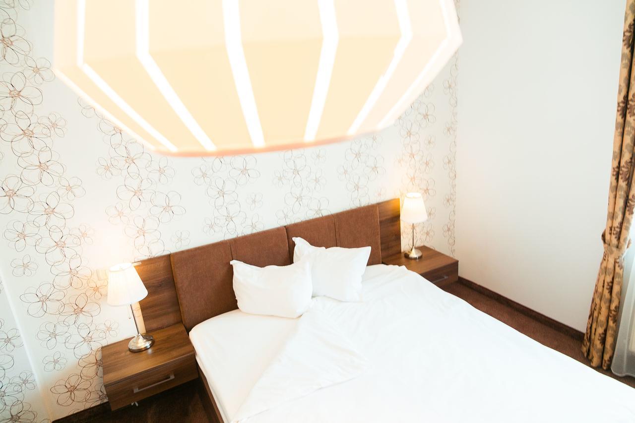 Elegant House Hotel Fagaras Luaran gambar