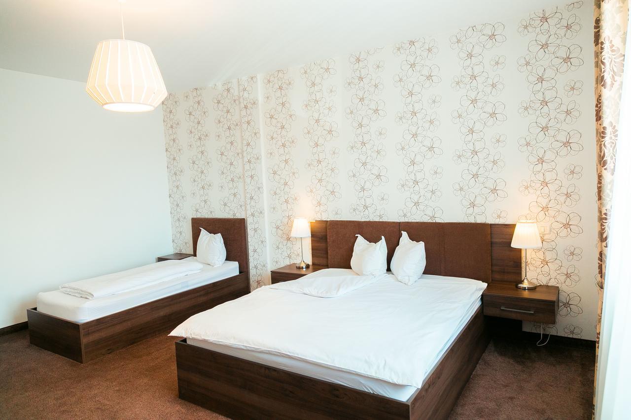 Elegant House Hotel Fagaras Luaran gambar